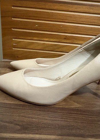 Zara ten rengi stiletto - Görsel 6