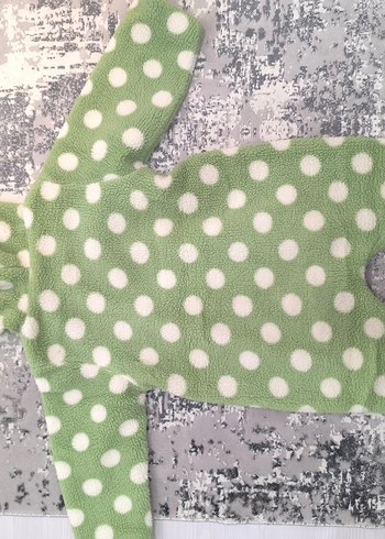 Düğmeli Yeşil Puantiyeli Bebek Tulum - Görsel 3