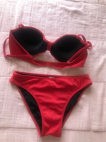 Diğer Kadın bikini