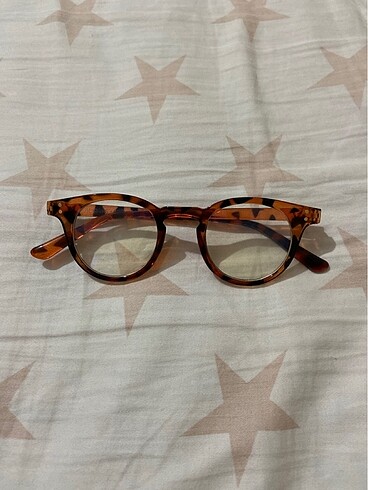 Leopar desenli gözlük