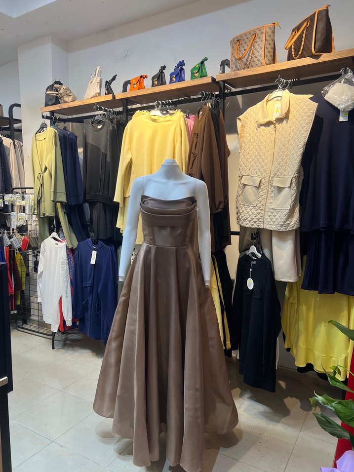 Bej Drapeli Uzun Straplez Kadın Elbise - Görsel 4