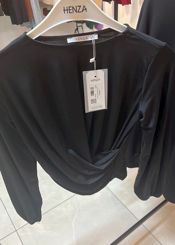 Siyah Drapeli Uzun Kollu Kadın Bluz