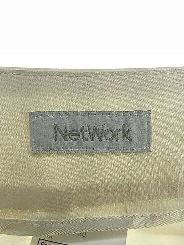 38 Beden beyaz Renk Network Düz Kesim %70 İndirimli.