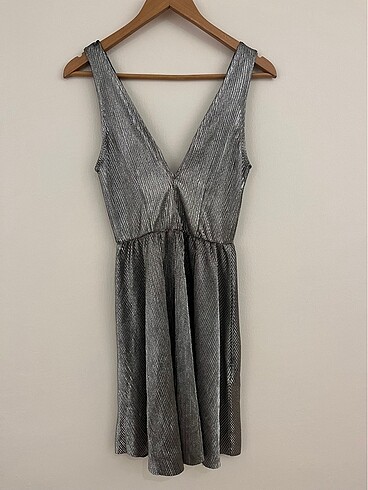 H&M Elbise