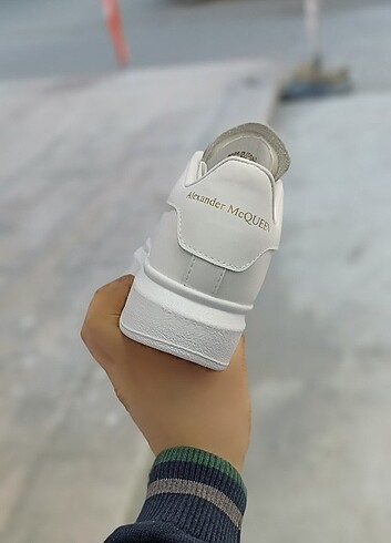 Diğer ALEXANDER MCQUEEN 