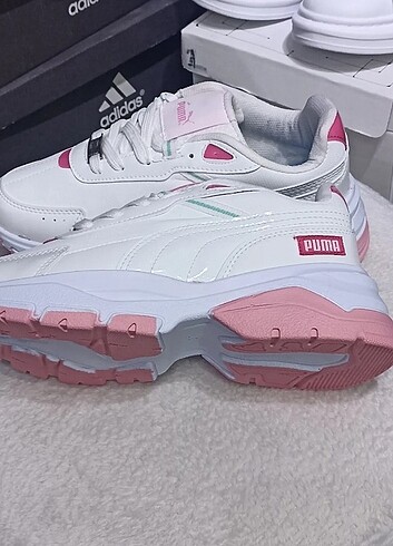 PUMA.
