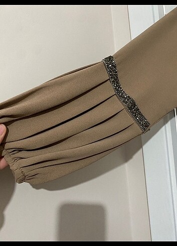 42 Beden Abaya