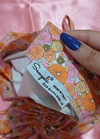 38 Beden Çiçekli büzgülü mini etek
