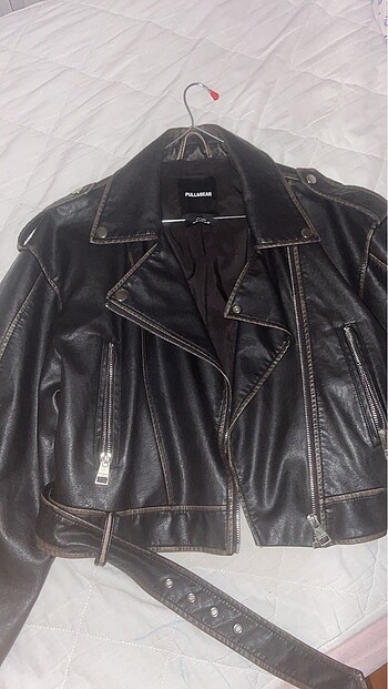 m Beden siyah Renk Pull and bear ceket