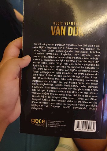 Geçit Vermeyen Van Dijk - Ada Gökçe