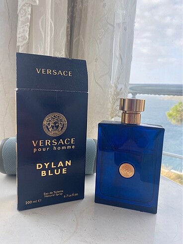 Versace Dylan Blue Edt 200 ml (Güncel ml: - ml)