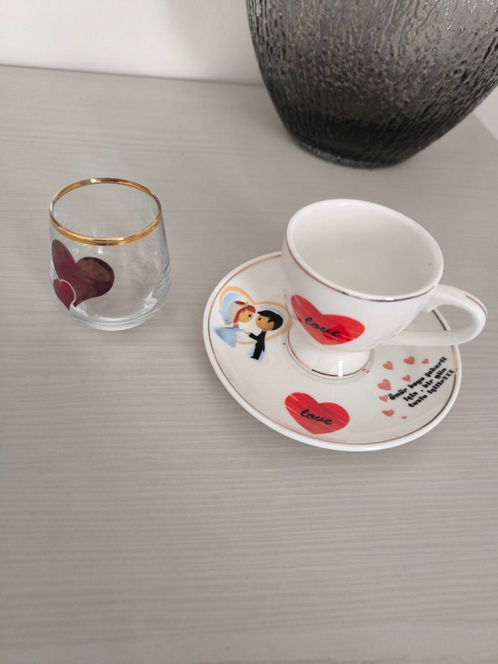 Kalpli Beyaz Porselen Fincan ve Cam Bardak Seti #isteme fincani - Görsel 2