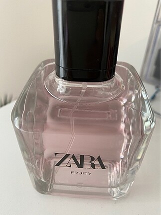  Beden Zara Fruity Parfüm
