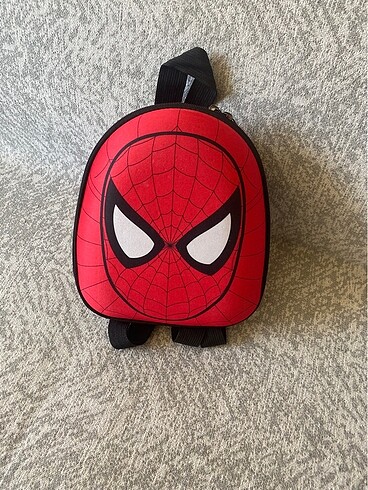 spider man sırt çantası