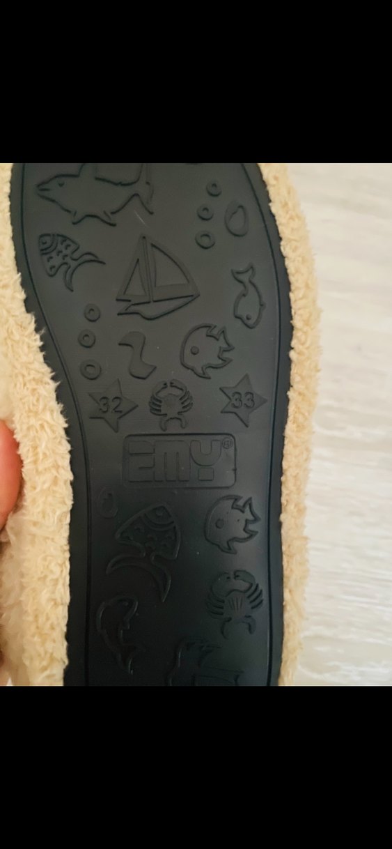 Kız- Erkek Çocuk Bej Kürklü Sıcak Ev Terliği - Görsel 3