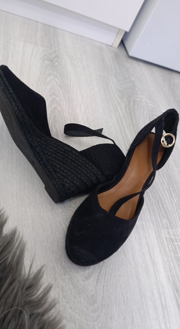 Siyah Yılan Desenli Topuklu Kadın Ayakkabı - Görsel 2