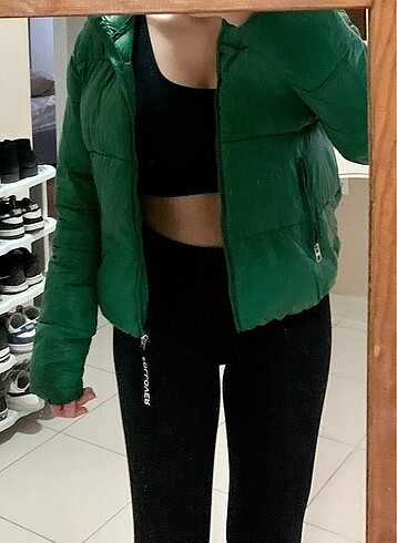 Bershka yeşil mont