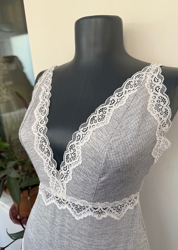H&M Gri V Yaka Dantelli Body