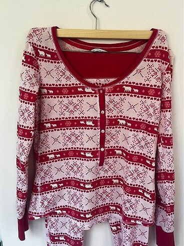 s Beden kırmızı Renk Victorias secret pijama takımı