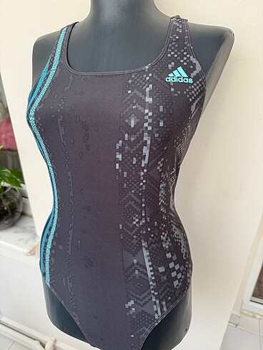 Adidas yüzücü mayo