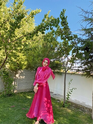 Pembe ozel dikim elbise şal dahildir