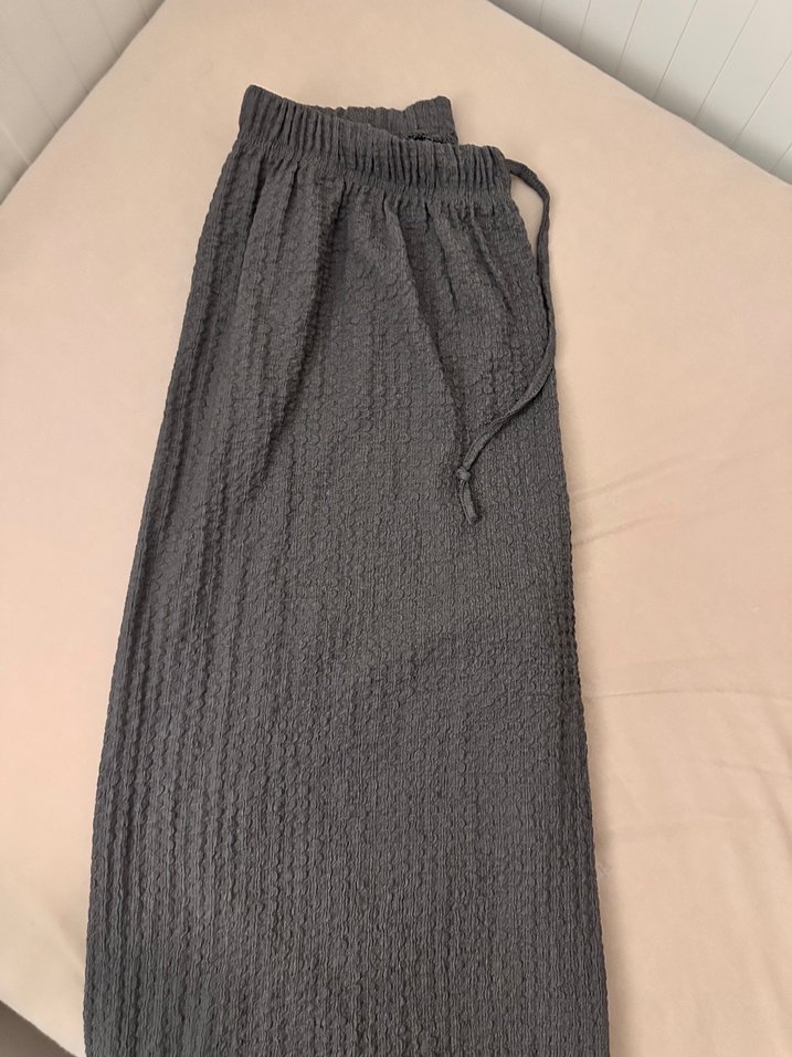 Gri Kadın Bol Kesim Pantolon - Görsel 2