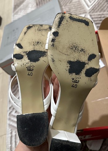 Beyaz Stiletto Topuklu Kadın Sandalet - Görsel 3