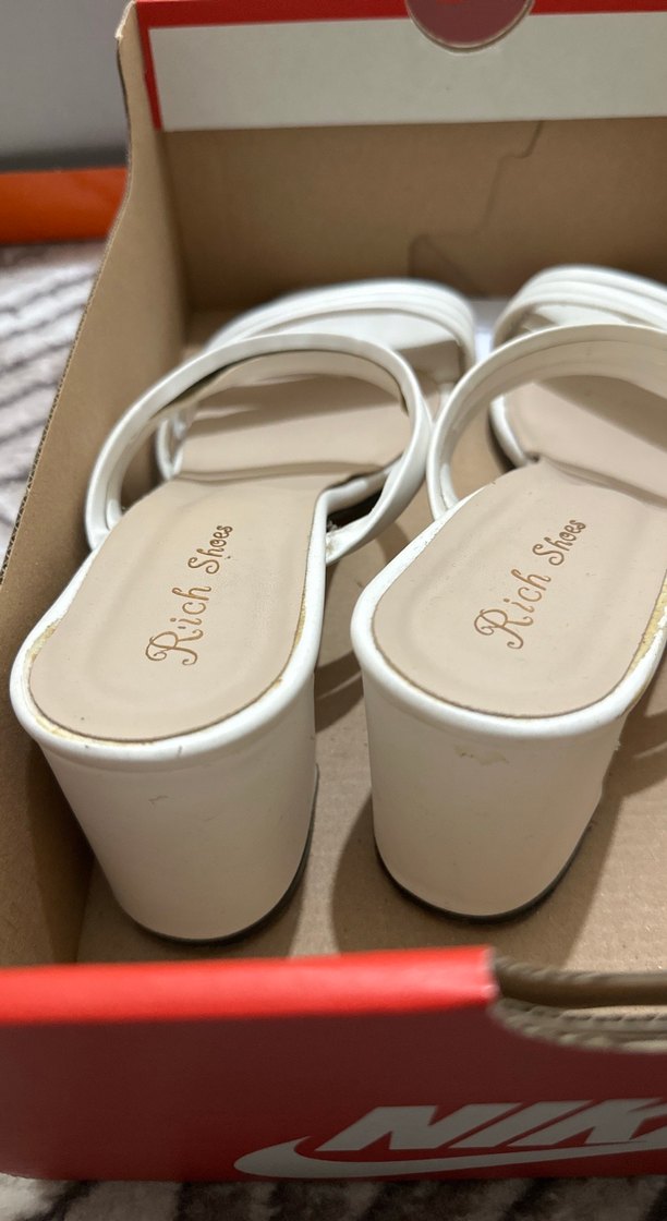 Beyaz Stiletto Topuklu Kadın Sandalet - Görsel 2