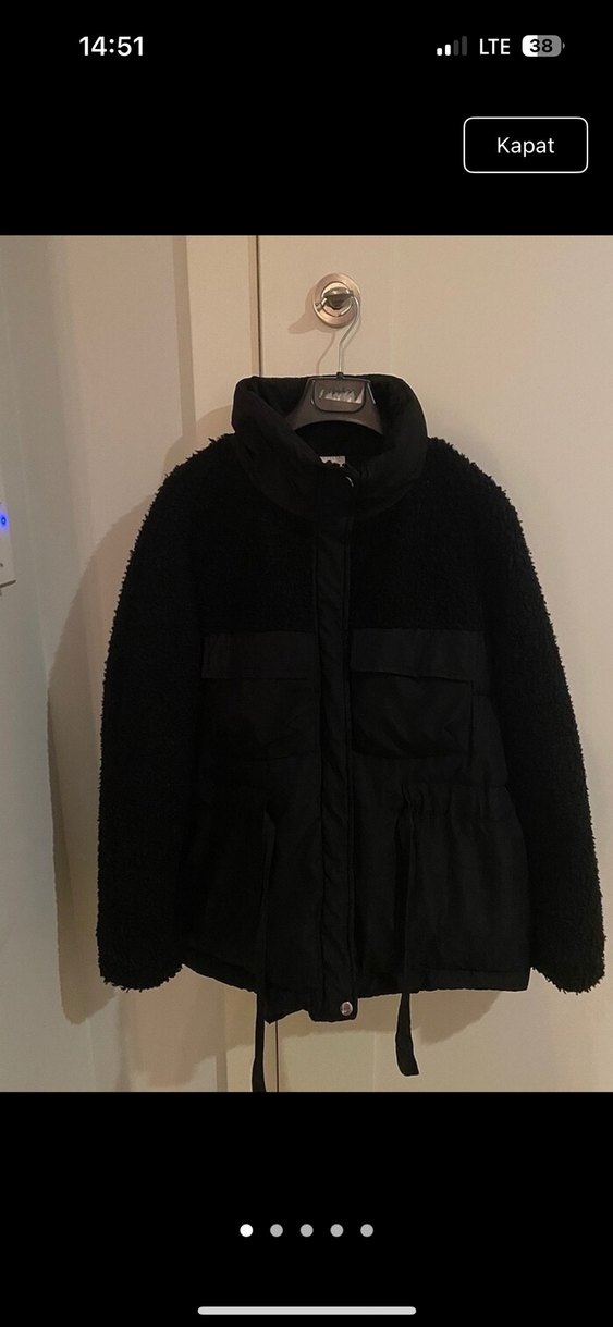 Siyah Kadın Kışlık Kürklü Mont - Görsel 2