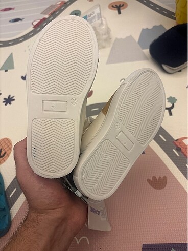 LC Waikiki Spor ayakkabı 26 numara LCW