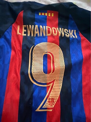 barcelona lewandowski forma 9