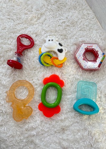 Çok Renkli Diş Kaşıyıcı ve Çıngırak Seti - Görsel 2