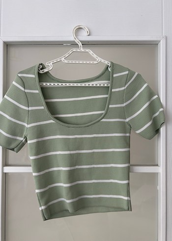 Yeşil Çizgili Kadın Crop Top - Görsel 2