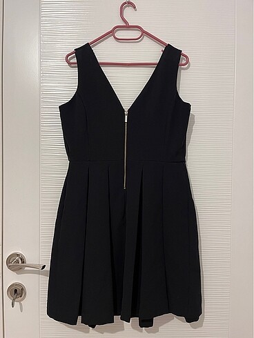 Zara V yaka mini elbise
