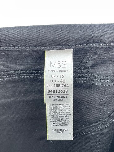 40 Beden siyah Renk Marks & Spencer Midi Etek %70 İndirimli.