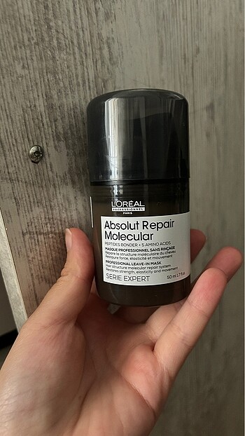  Beden Loreal Molecular Saç Bakım Serumu