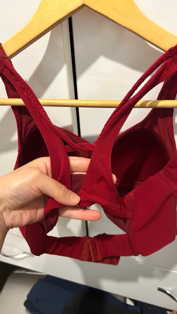Oysho Kırmızı Spor Sütyeni - Görsel 3