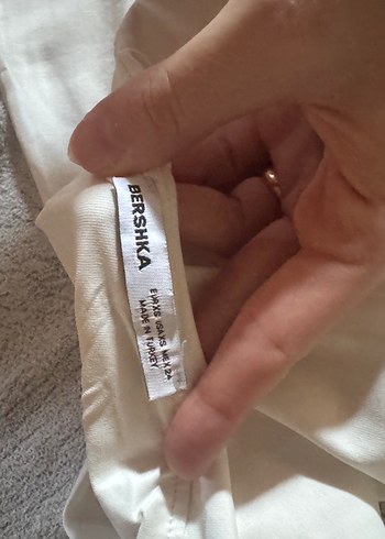Bershka Bershka beyaz straplez elbise