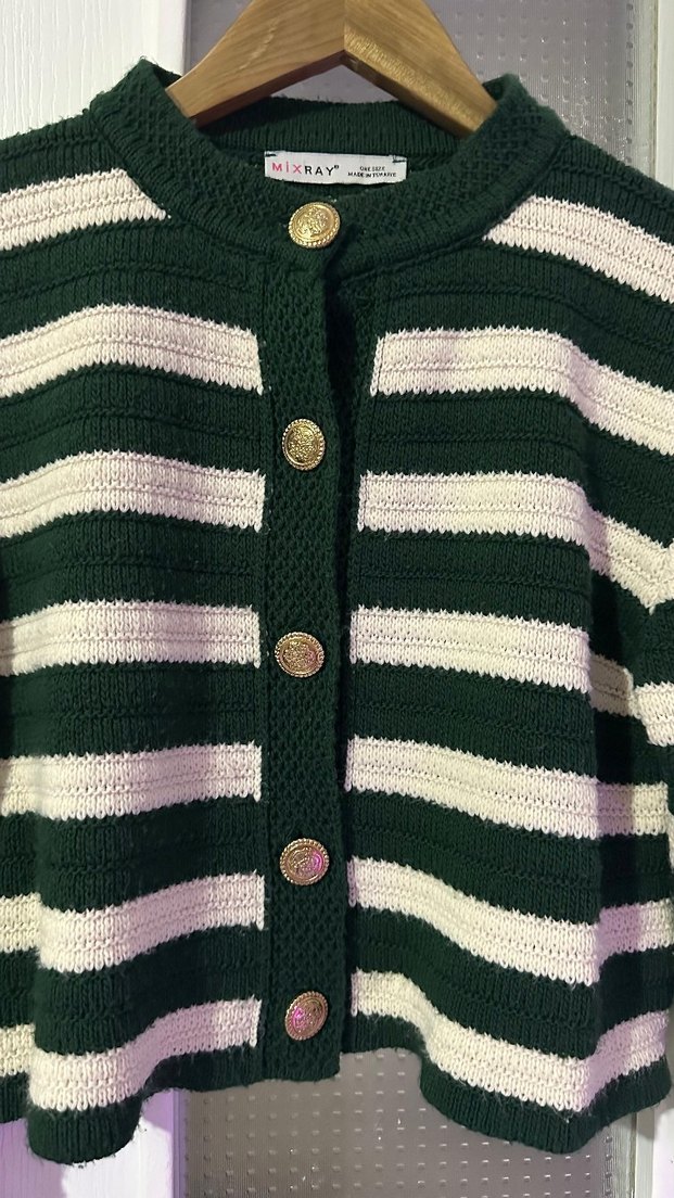 Yeşil-Beyaz Çizgili Örgü Kadın Hırka - Görsel 2