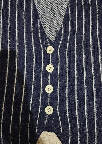 Düğmeli Çizgili Örgü Kadın Yelek - Görsel 2