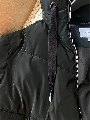 xl Beden Mavi marka siyah renk şişme mont