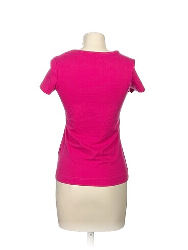 m Beden Diğer T-shirt %70 İndirimli.