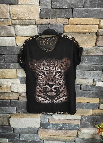 Leopar desenli arkası şifon bluz