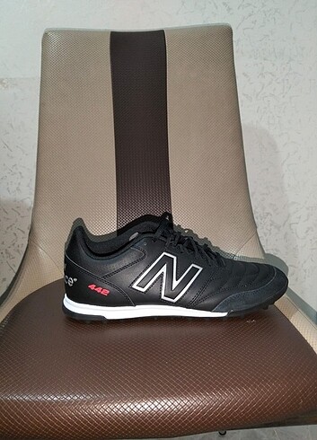 New balance  halı saha ayakkabı 41 giyene olur  - Görsel 2