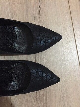 37 Beden siyah Renk topuklu ayakkabı