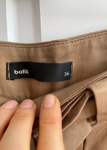 Kadın Bej Kemerli kumaş Pantolon - Görsel 3