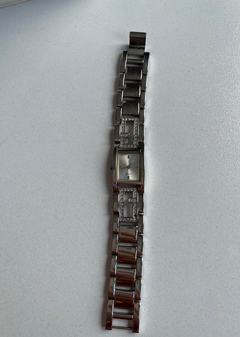 Guess Kadın Gri Beyaz Klasik Kol Saati - Görsel 4