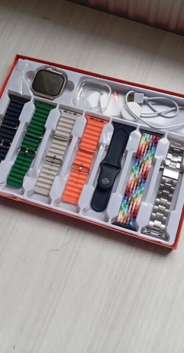 Çok Renkli Akıllı Saat ve 7 Kayış Seti - Görsel 2