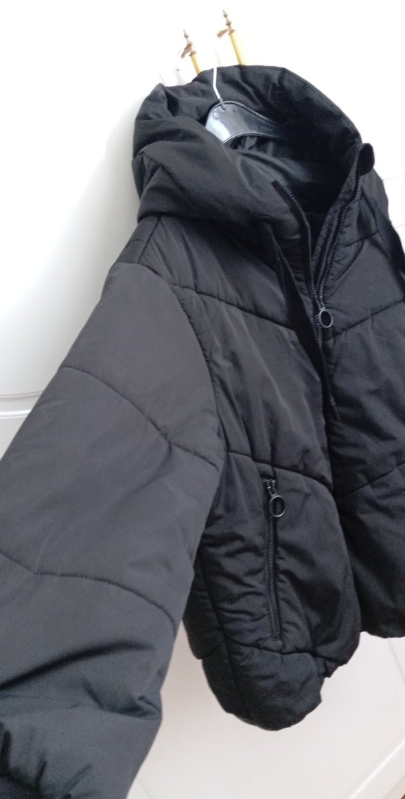 Siyah Fermuarlı Kadın Kışlık Mont - Görsel 3