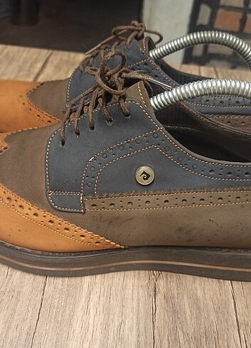41 Beden kahverengi Renk Pierre Cardin marka süet deri ayakkabı 